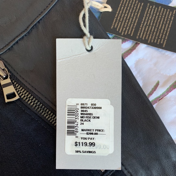 Joan Small X True Religion Jeans - Picture 9 of 12